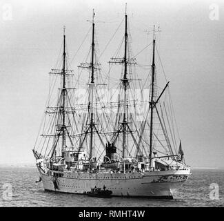 I quattro-masted barque 'Kaiwo maru " è un giapponese di addestramento alla vela di nave. Nel 1989 essa è stata sostituita da una nuova nave dello stesso nome. Foto Stock