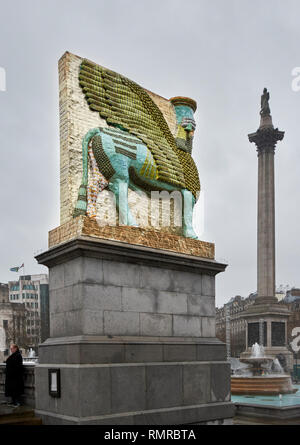 Londra Trafalgar square il quarto plinto LAMASSU TORO alato di Ninive Foto Stock