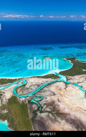 Vista aerea, Exuma, Bahamas, America Foto Stock