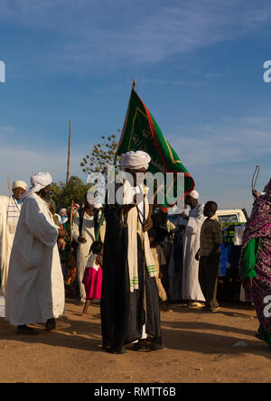 Venerdì celebrazione sufi al Sheikh Hamad el Nil tomba, Stato di Khartoum, Omdurman, Sudan Foto Stock