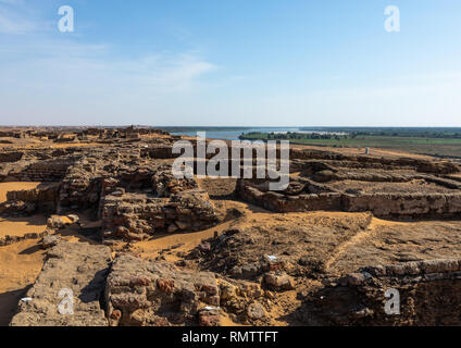 Ruiins affacciato sul fiume Nilo, la Nubia, Old Dongola, Sudan Foto Stock