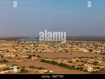 Fiume Nilo visto dalla cima del Gebel Barkal, Stato settentrionale, Karima, Sudan Foto Stock