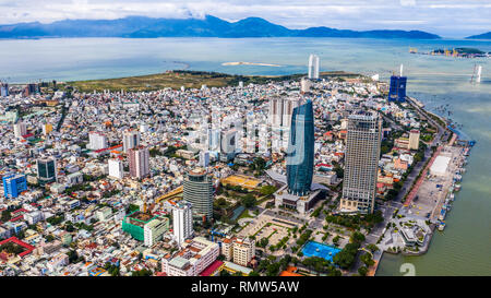 Novotel edificio e Da Nang Civic Center Building, Da Nang, Vietnam Foto Stock