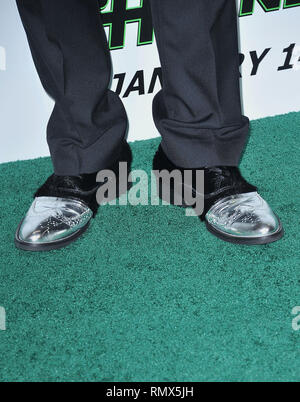 Jay Chou - il Hornet verde Premiere al Chinese Theatre di Los Angeles.Jay Chou 21 evento nella vita di Hollywood - California, moquette rossa e dietro le quinte, movie celebrità, personaggi televisivi, musica celebrità, Topix, Bestof, arte cultura e intrattenimento, fotografia, inchiesta tsuni@Gamma-USA.com , Tsuni Credito / STATI UNITI D'AMERICA, usura accessori da persone su evento. scarpe, gioielli, anello, orecchini, borsa di atmosfera e altri. dal 2011 Foto Stock