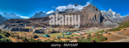 Il villaggio di Machemo in Nepal. Foto Stock