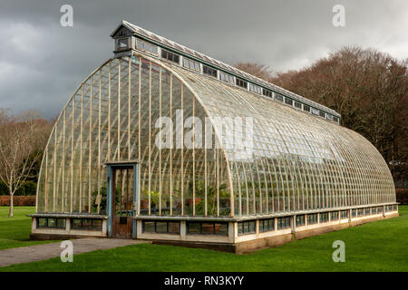 Serra edoardiana o botanica al Muckross House and Gardens Grounds, Killarney National Park, County Kerry, Irlanda Foto Stock
