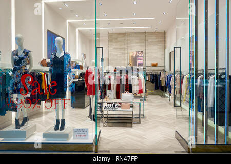 MACAO, Cina - 16 febbraio 2016: all'interno di Shoppes at Sands Cotai Centra. Shoppes at Sands Cotai Central è un grande centro commerciale di Macao Foto Stock