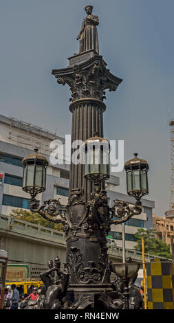 13-Nov-2016-Khada Parsi statua Manockjee Cursetjee-17631845 annuncio Mumbai Maharashtra india asia Foto Stock