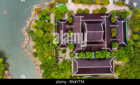 Bai Dinh Pagoda, ecoturismo Trang un tour in barca, Ninh Bình, Vietnam Foto Stock