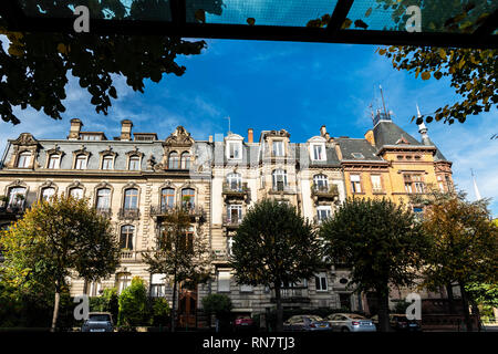 Strasburgo, Alsazia, Francia, fila di edifici residenziali, in stile guglielmino, quartiere Neustadt, Foto Stock