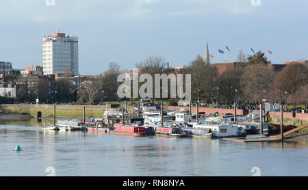 Riverside proprietà sul centro commerciale inferiore, Hammersmith, West London, W6, Regno Unito Foto Stock