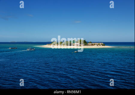 South Sea Island nel gruppo di isole di Mamanuca, Fiji. Questo gruppo è costituito da circa 20 isole. Foto Stock