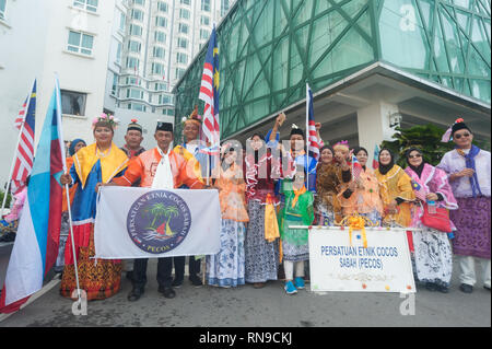 Kota Kinabalu, Sabah Malaysia-August 31, 2016 : Cocos etnico di Sabah frequentando il livello dello Stato della Malaysia giornata nazionale in Kota Kinabalu. Il Cocos migrati Foto Stock