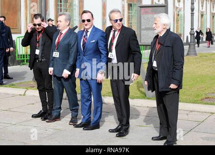 Durante la consegna delle medaglie d'oro al Merito in Belle Arti 2019 a Cordoba, lunedì, 18 febbraio 2019. Cordon premere Foto Stock