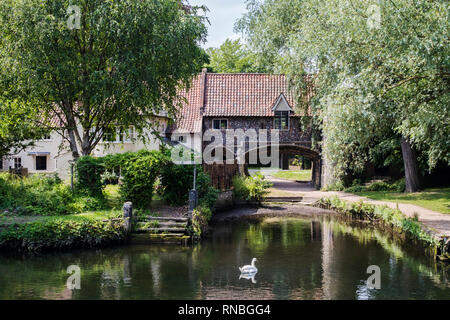 Esterno del tira traghetto sul fiume Wensum in Norwich Norfolk REGNO UNITO Foto Stock