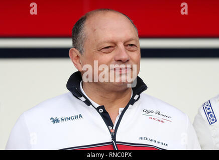 Alfa Romeo Team Principal Frederic Vasseur durante il primo giorno di test pre-stagione sul circuito de Barcelona-Catalunya. Foto Stock