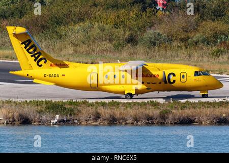 Corfù, Grecia - 16. Settembre 2017: ADAC Dornier 328JET a Corfu Airport (CFU) in Grecia. | Utilizzo di tutto il mondo Foto Stock