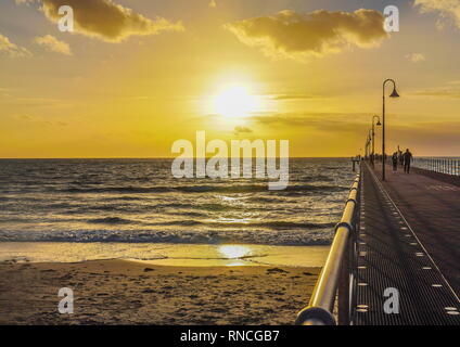 Tramonto a Glenelg, Adelaide, Australia del Sud Foto Stock