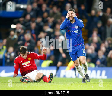 Londra, Regno Unito. 18 Febbraio, 2019. Del Chelsea Eden rischio durante il FA Cup quinto round tra Chelsea e Manchester United presso la Stanford Bridge stadium , Londra, Inghilterra il 18 Feb 2019 Azione di Credito Foto Sport FA Premier League e Football League immagini sono soggette a licenza DataCo. Solo uso editoriale. Nessuna stampa di vendite. Nessun uso personale di vendita. NO non corrisposto usare carte di credito: Azione Foto Sport/Alamy Live News Foto Stock