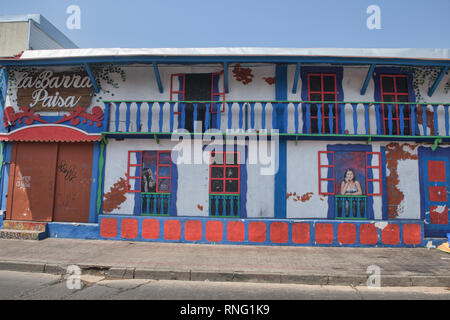 Arte di strada nel quartiere bohémien di Barrio Bellavista, Santiago del Cile Foto Stock