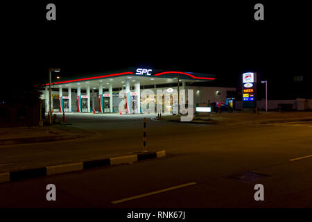 Stazione di gas a Singapore Foto Stock