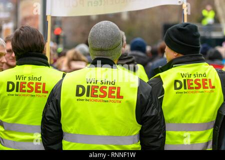 Manifestazione contro il divieto di guida diesel dal 01.02.2019 a Stoccarda, Baden-Württemberg, Germania Foto Stock