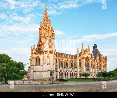 Nella Cattedrale di Bruxelles, la cattedrale di Notre Dame in Belgio, vista frontale Foto Stock