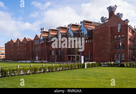 Queen's edificio, De Montfort University di Leicester, Inghilterra, Regno Unito, Gran Bretagna Foto Stock