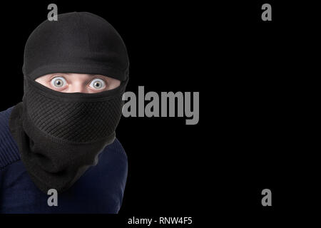 Uomo in passamontagna isolati su sfondo bianco Foto stock - Alamy