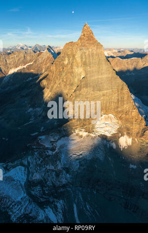Vista aerea del Cervino, Zermatt, Vallese, Svizzera Foto Stock