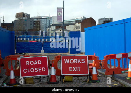 Cartelli stradali a HS2 sito in costruzione, Birmingham, Inghilterra, Foto Stock