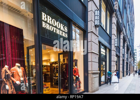 Giappone, Honshu, Tokyo, Marunouchi, Nakadori Street, Brooks Brothers negozio di abbigliamento Foto Stock