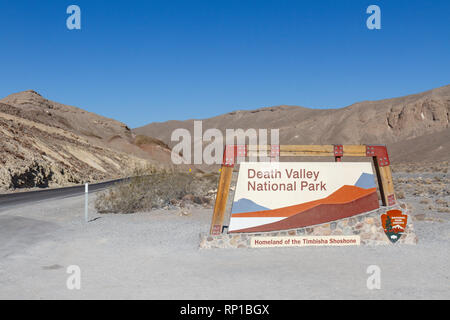 Parco Nazionale della Valle della Morte entrata SEGNO, California, Stati Uniti. Foto Stock