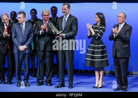 Madrid, Spagna. Xx Febbraio 2019. Il re Filippo VI di Spagna, Regina Letizia di Spagna frequentare la consegna al re Filippo VI di Spagna del 'World Peace & Liberty Award' durante la sessione di chiusura della 'Legge Mondiale Congresso (WLC)" del "World Jurist Association (WJA)" presso il Teatro Reale a febbraio 20, 2019 a Madrid, Spagna. Credito: Jimmy Olsen/Media punzone ***Nessuna Spagna***/Alamy Live News Foto Stock