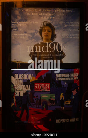 Glasgow, Scotland, Regno Unito. Il 20 febbraio, 2019. Glasgow Film Festival 2019 (GFF) ha aperto presso il Glasgow Film Theatre (GFT), questa sera con la proiezione di metà90s. Questo era il Regno Unito premiere del film, parte del filamento di Gala, che è stato scritto e diretto dalla collina di Giona. Metà90s è 'un caldo, esilarante celebrazione dell'incontenibile, mai dire-die spirito [di un 13-anno-vecchio ragazzo]." GFF corre fino al 3 marzo, 2019. Iain McGuinness / Alamy Live News Foto Stock