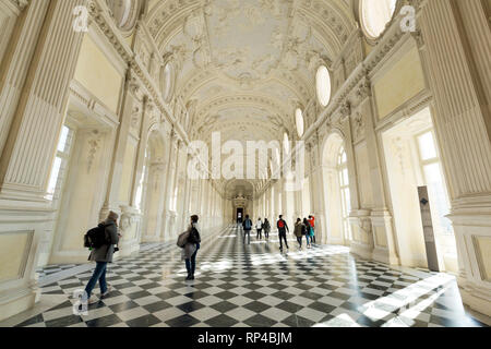 Torino, Italia, Febbraio 2019 : La grande cucina della Reggia di Venaria Reale, Palazzo reale patrimonio Unesco. Foto Stock