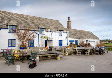 La squadra e compasso, Public House, Worth Matravers, Isle of Purbeck, Dorset, Inghilterra, Regno Unito. Foto Stock