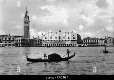 L'Italia, Veneto, Venezia, il bacino di San Marco a Venezia, 1910-20 Foto Stock