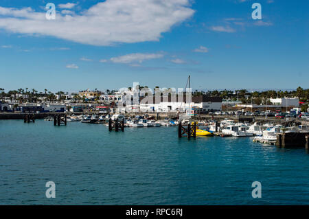 Il Porto di Playa Banca a Lanzarote, Isole Canarie Foto Stock