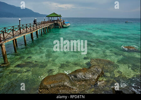 Jetty dell'Panuba Inn Resort in Isola di Tioman, Malaysia Foto Stock