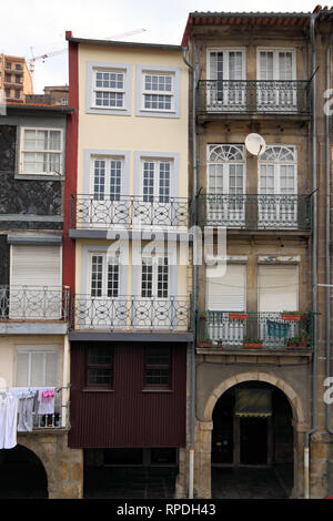 Porto vecchio case tipiche - quartiere Miragaia Foto Stock