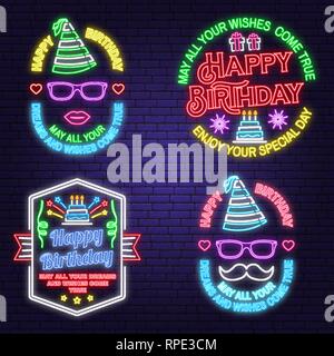 Vi auguriamo un felice compleanno caro amico insegna al neon. Un badge adesivo, scheda, con compleanno hat, fuochi d'artificio e la torta con le candele. Vettore. Neon di design per la festa di compleanno emblema. Notte insegna al neon Illustrazione Vettoriale