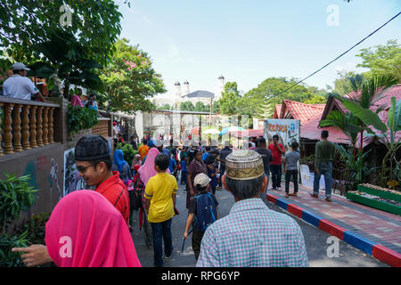 JOHOR, Malesia - Febbraio 2019 : Malaysian spendere il loro nuovo anno cinese lunga vacanza visitando il Johor Zoo di Johor Bahru. Foto Stock