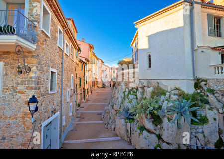 Pietra Mediterranea street di Antibes, Francia meridionale Foto Stock