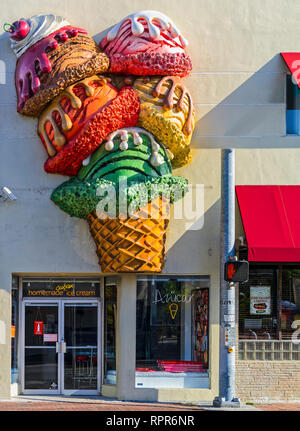 Gelateria. Little Havana. Miami. USA.Calle Ocho Carnevale. Foto Stock