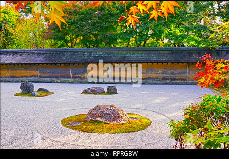 Il Rock Garden nel Ryoan-ji il tempio di Kyoto Foto Stock