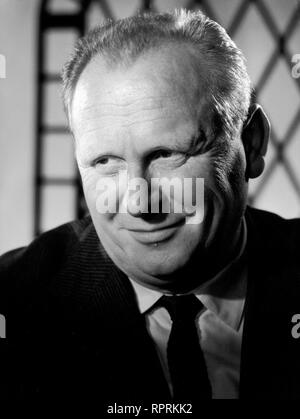 DIE TAUSEND AUGEN DES DR. MABUSE BRD/Frankr./Italien 1960 Fritz Lang Bild: GERT FRÖBE (Kriminalkommissar Kras) Foto Stock