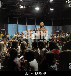 Daliah Lavi, Auftritt in der ZDF Musik-Show discoteca, 1972. Foto Stock