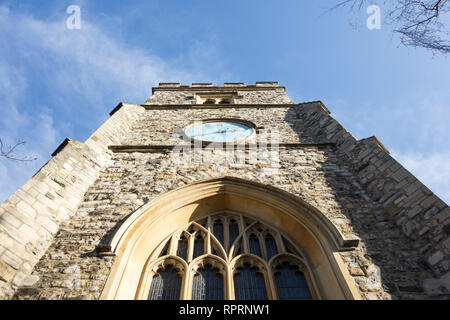 Il XV secolo il campanile della chiesa di Santa Maria Vergine, Putney, Putney High Street, London, Regno Unito Foto Stock