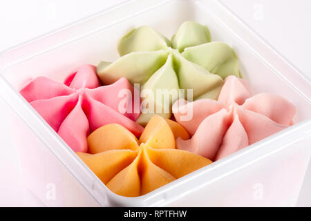 Coloratissimo gelato nel contenitore di close-up vista superiore Foto Stock